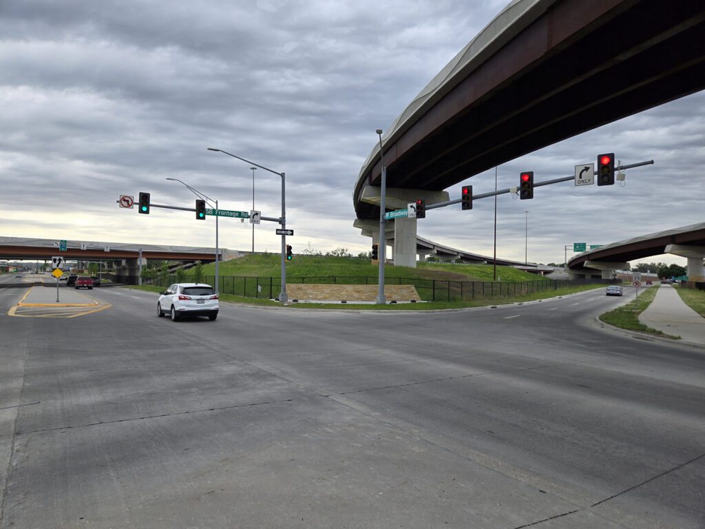 General signal picture of intersections and along Broadway and 41st St